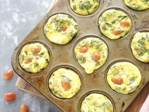 Quiche Cups with Tomato and Prosciutto